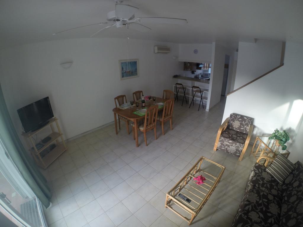 Antigua Chiama Italia Villas جولي هاربور المظهر الخارجي الصورة