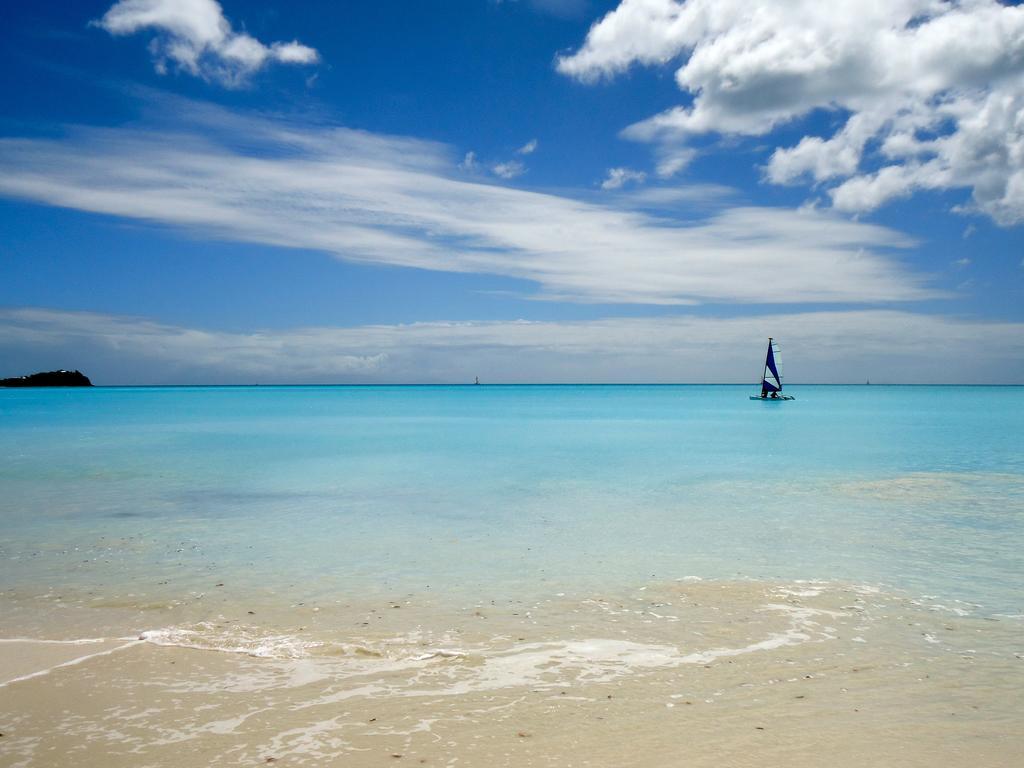 Antigua Chiama Italia Villas جولي هاربور المظهر الخارجي الصورة